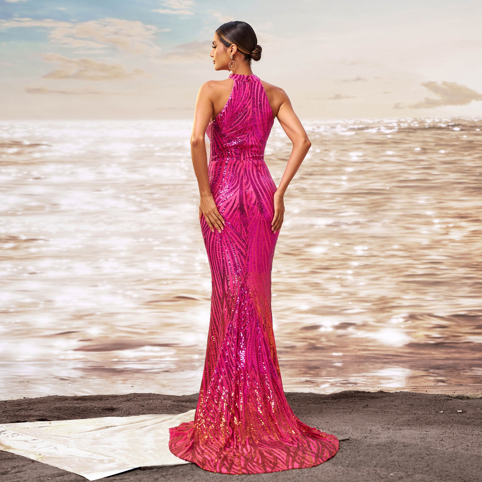 Round Neck Sequined Fishtail Evening Dress